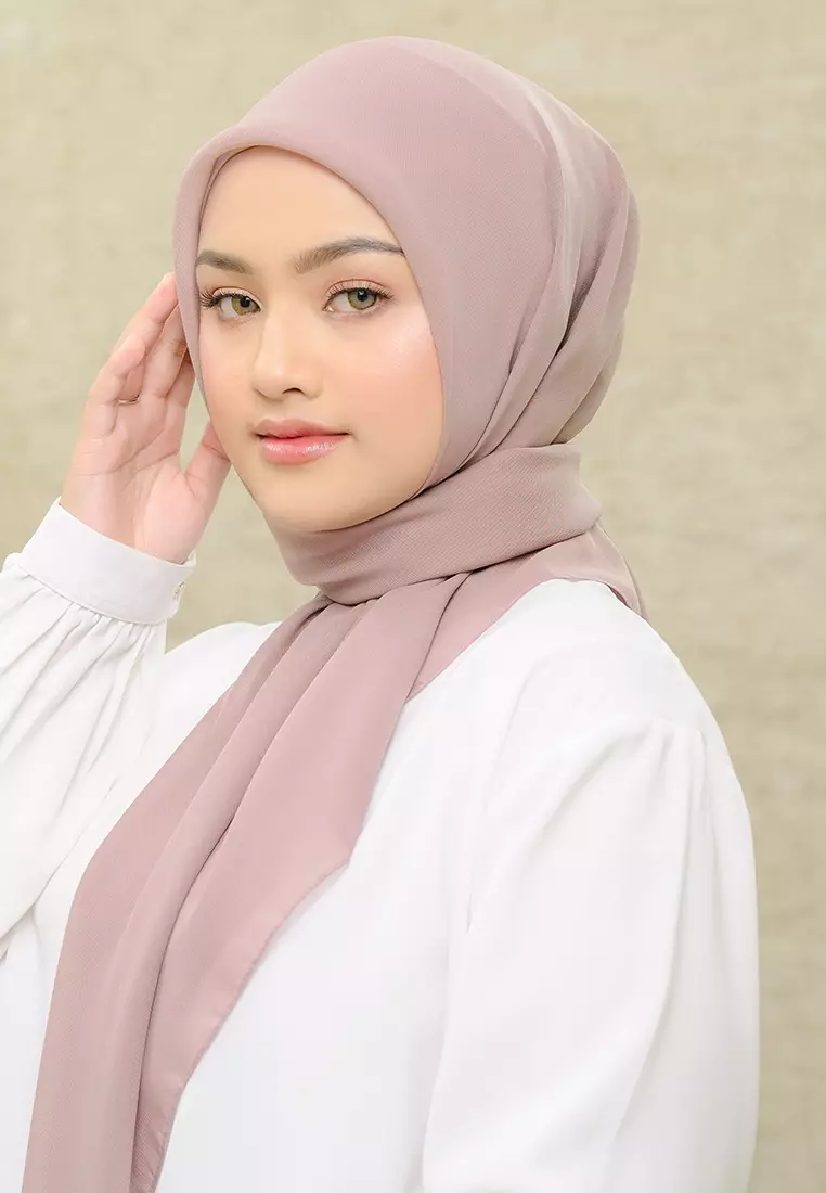 Polly Cotton (Hijab Segiempat Bella Square) Soft Purple