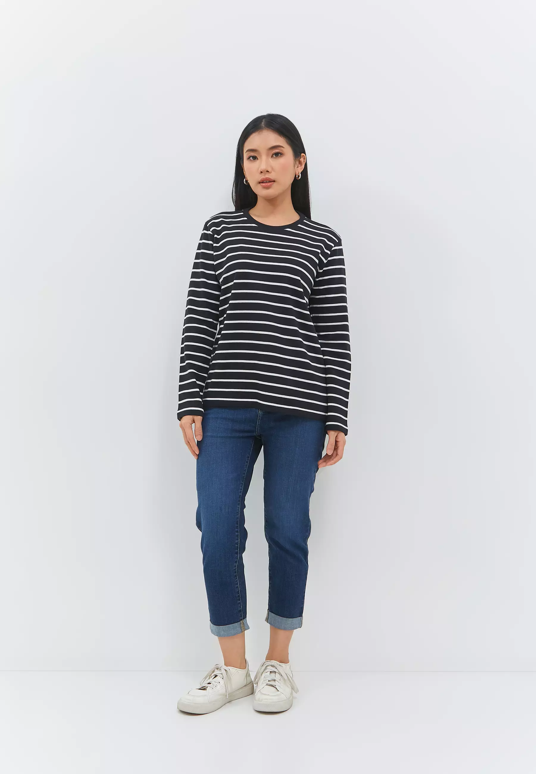 Hyein Black T-Shirt (G.71220)