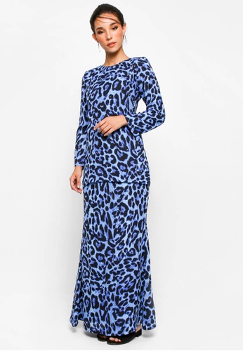 Kurung Basic D-18 from BETTY HARDY in Blue