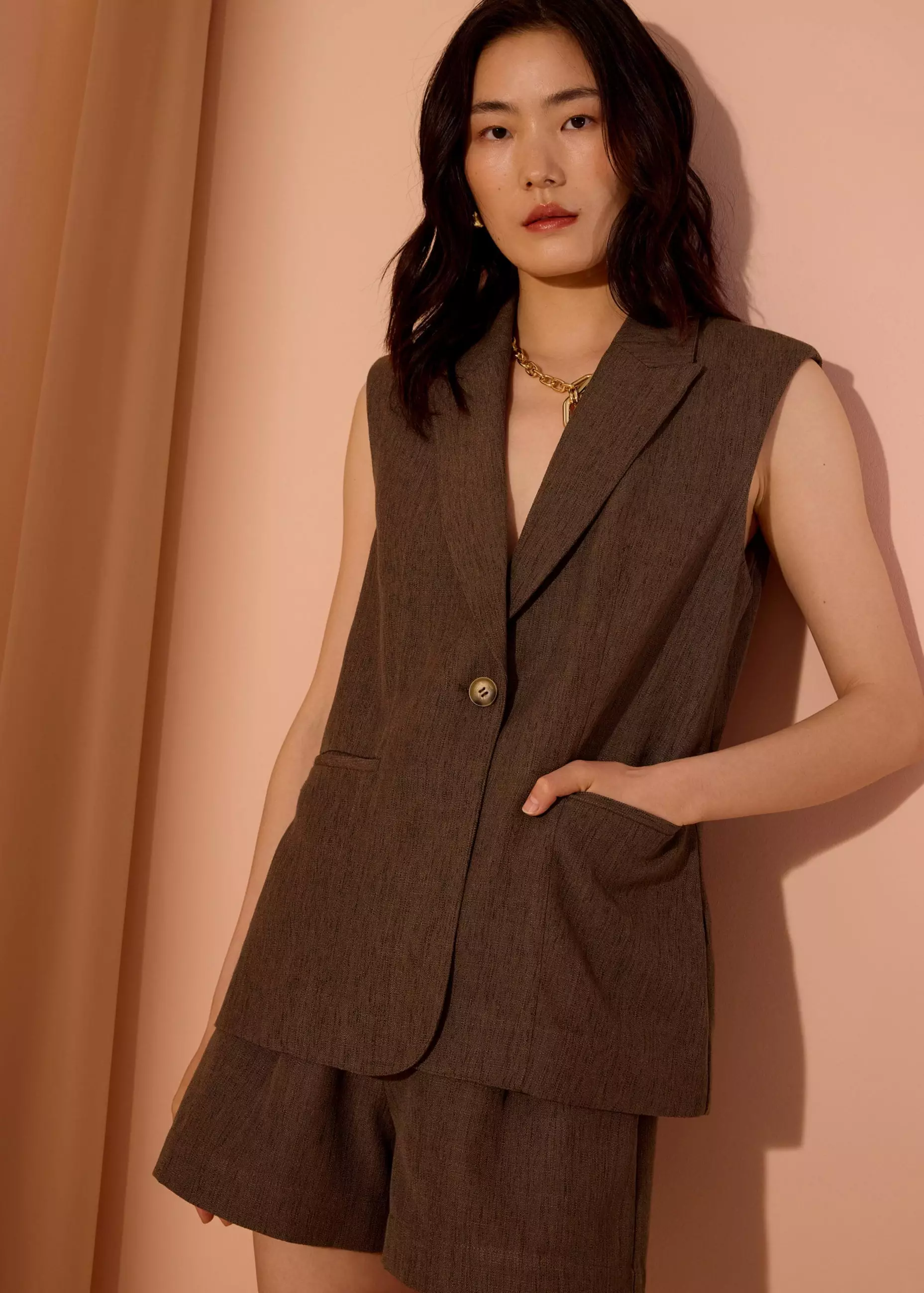 Vest Wanita - Noa Relaxed Textured Shoulder Padded Vest