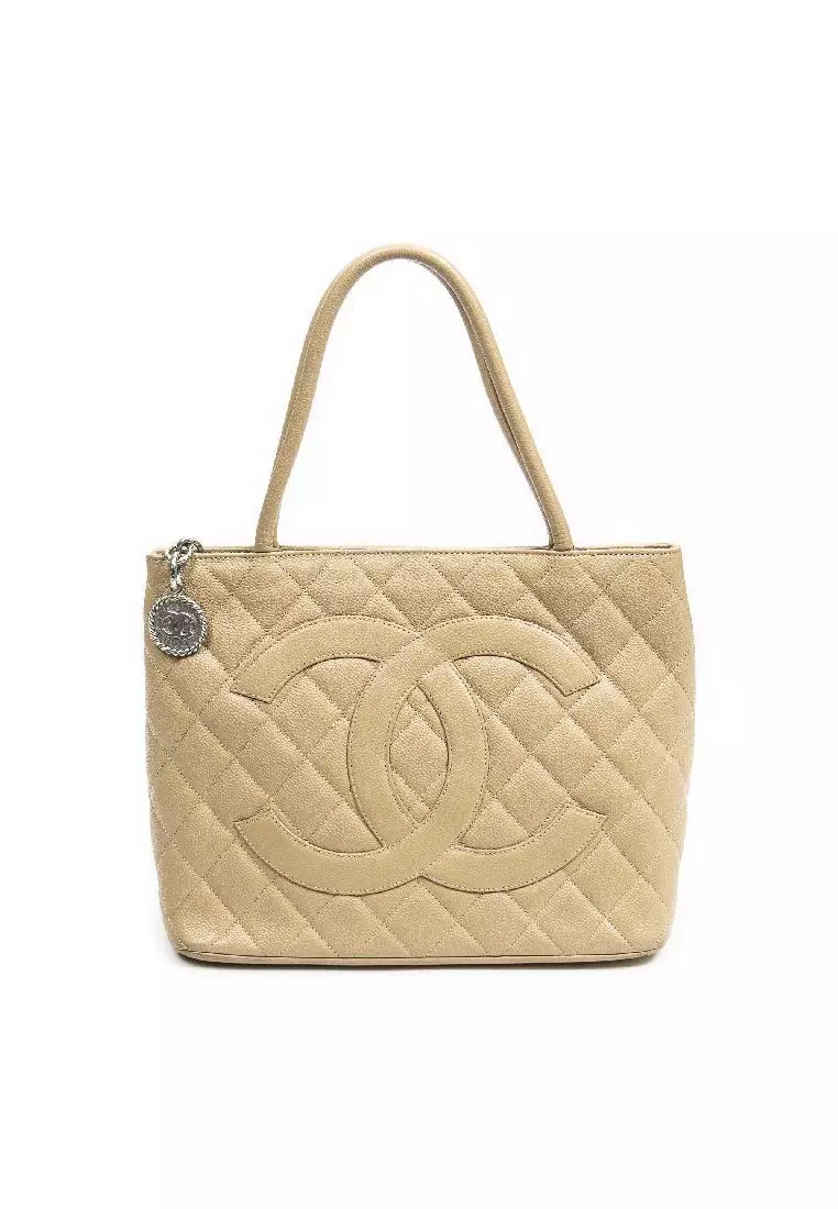 Buy Chanel Pre loved Medallion Tote 2024 Online ZALORA Singapore