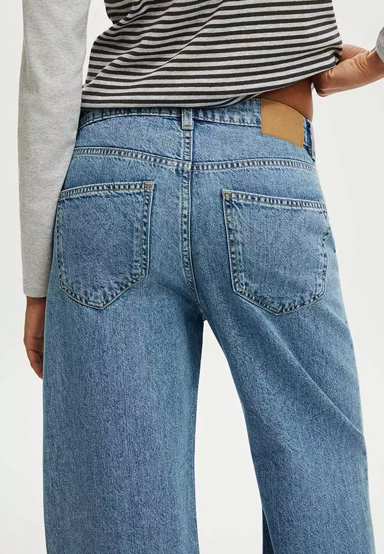 Asia Fit Wide Jeans