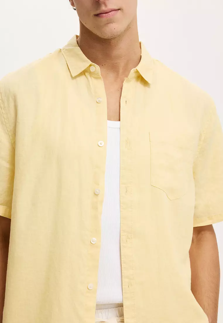 寬鬆亞麻短袖恤衫