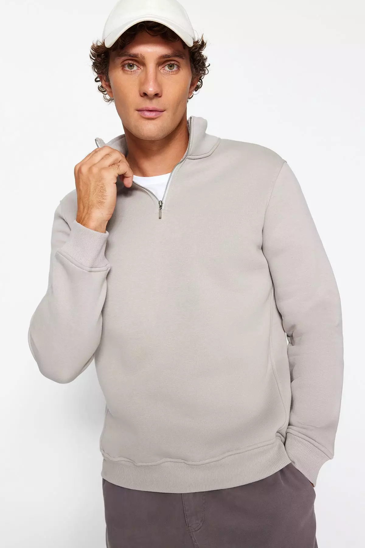 Grey Regular/Normal Cut Stand Collar Zippered Cotton Basic Inside Polar Fleece Sweatshirt TMNAW24SW00041