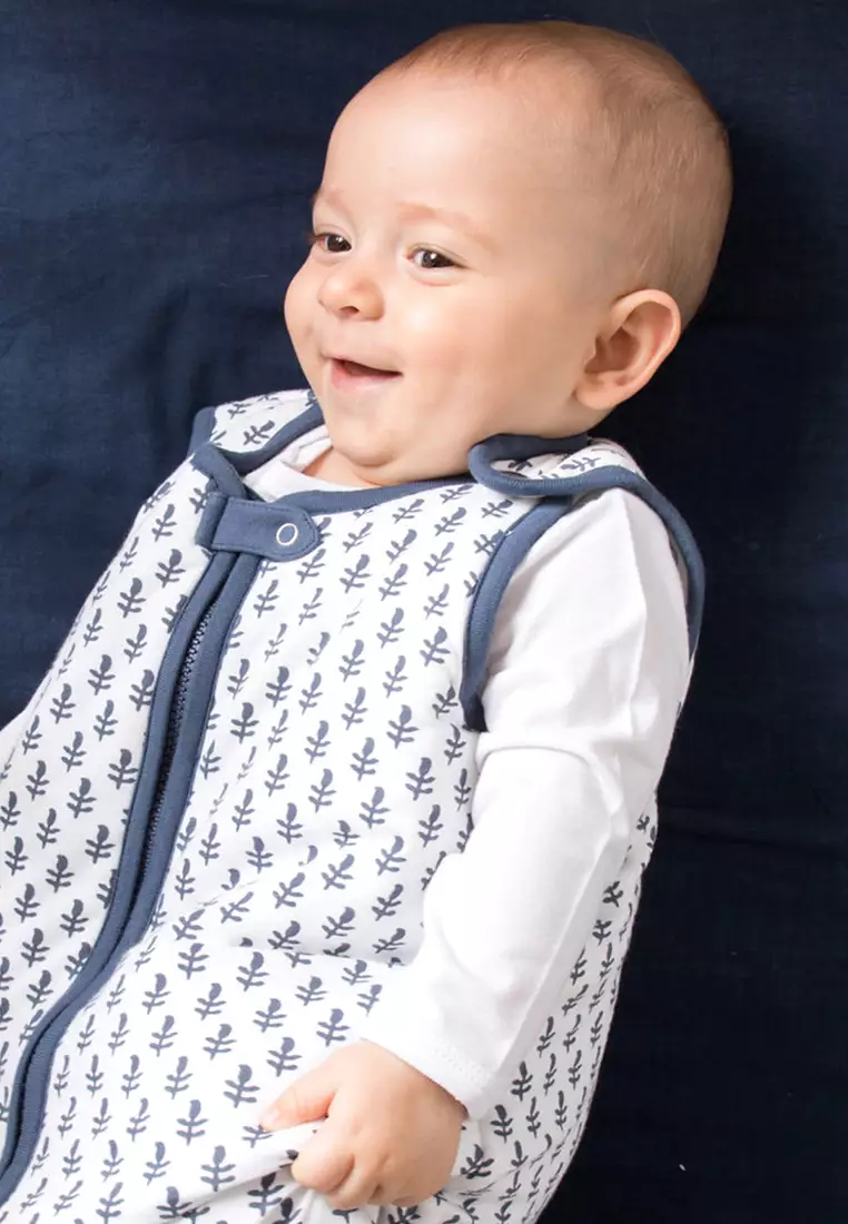 Lightweight wearable blanket hotsell