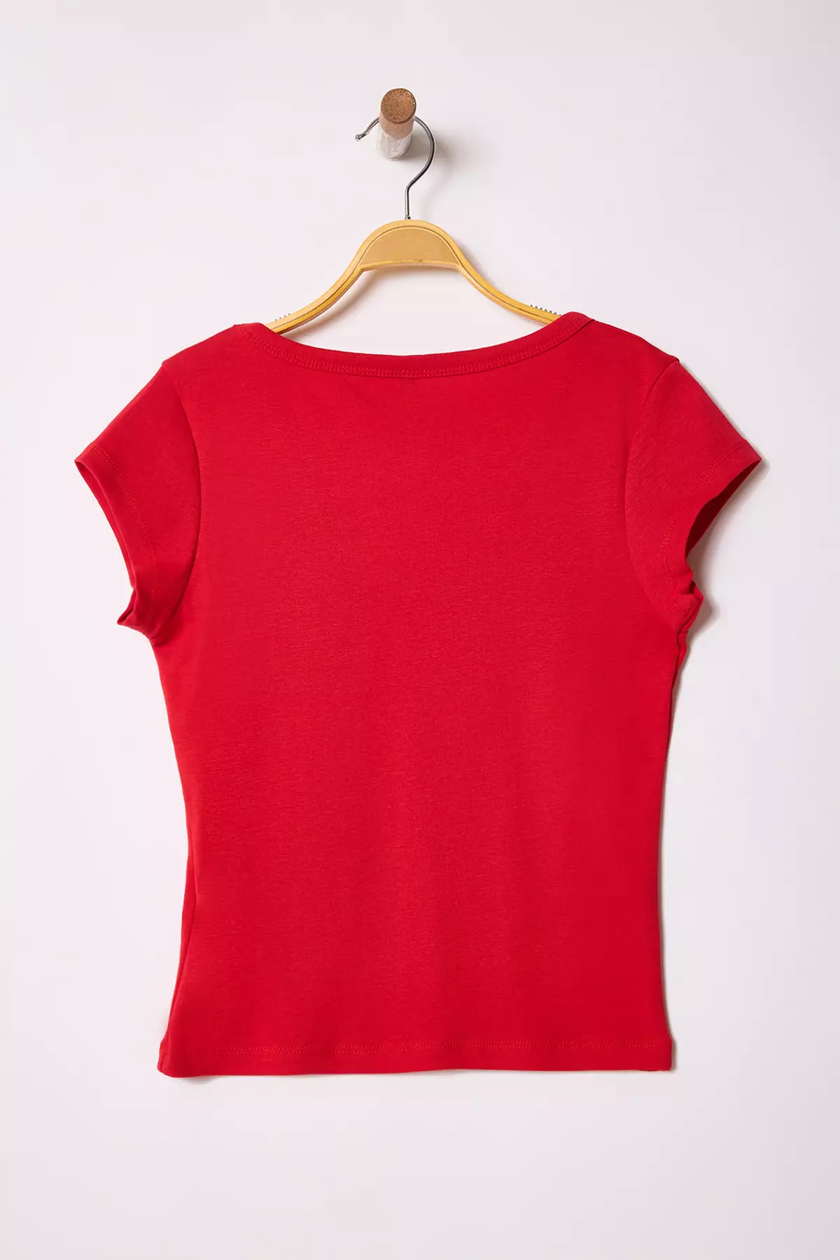 Red V-Neck Fitted/Body-Sitting Knitted Blouse Twoss25Bz00208