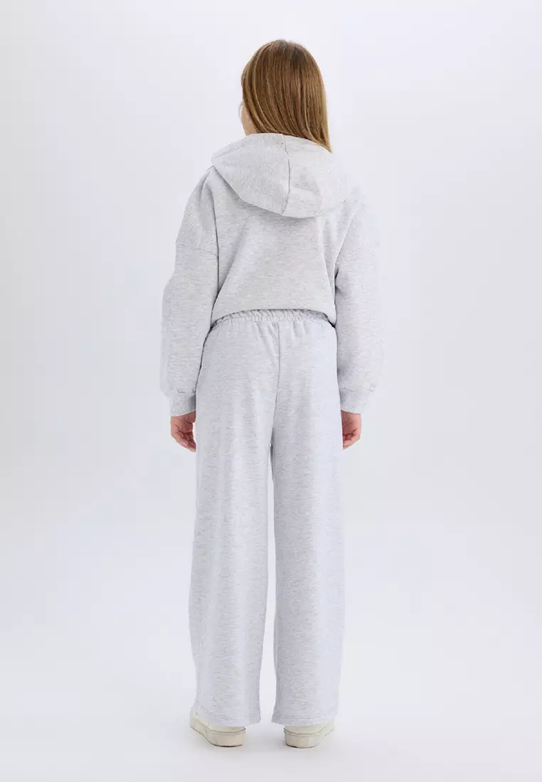 Wide Leg Pocketed Sweatpants