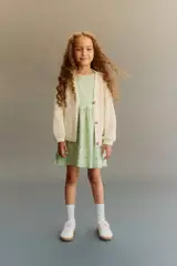 Yellowish Green Dusty Light