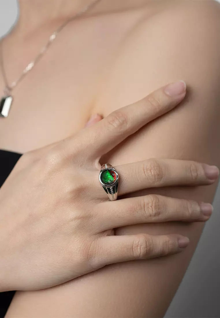 Aura Round Bezel Ammolite Signet Ring