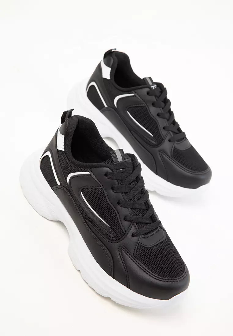 Black-White Women's Sneaker 20413