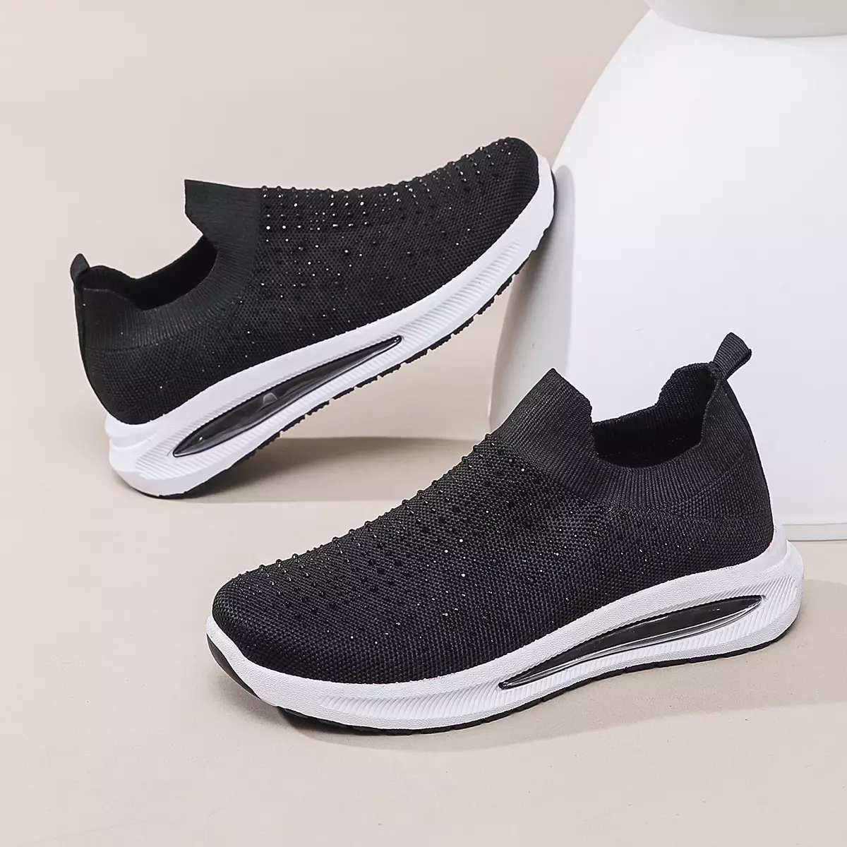 Sepatu Nyaman Anti Pegal – Cocok untuk Kerja, Jalan, atau Kuliah