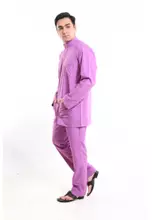 RADIANT ORCHID