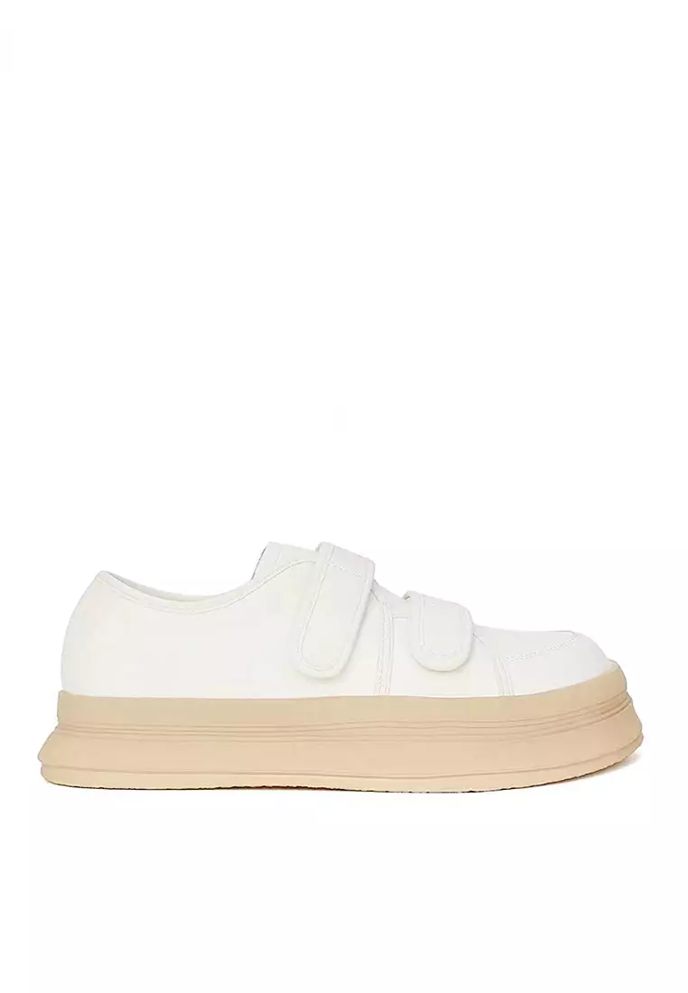 White platform deals velcro sneakers