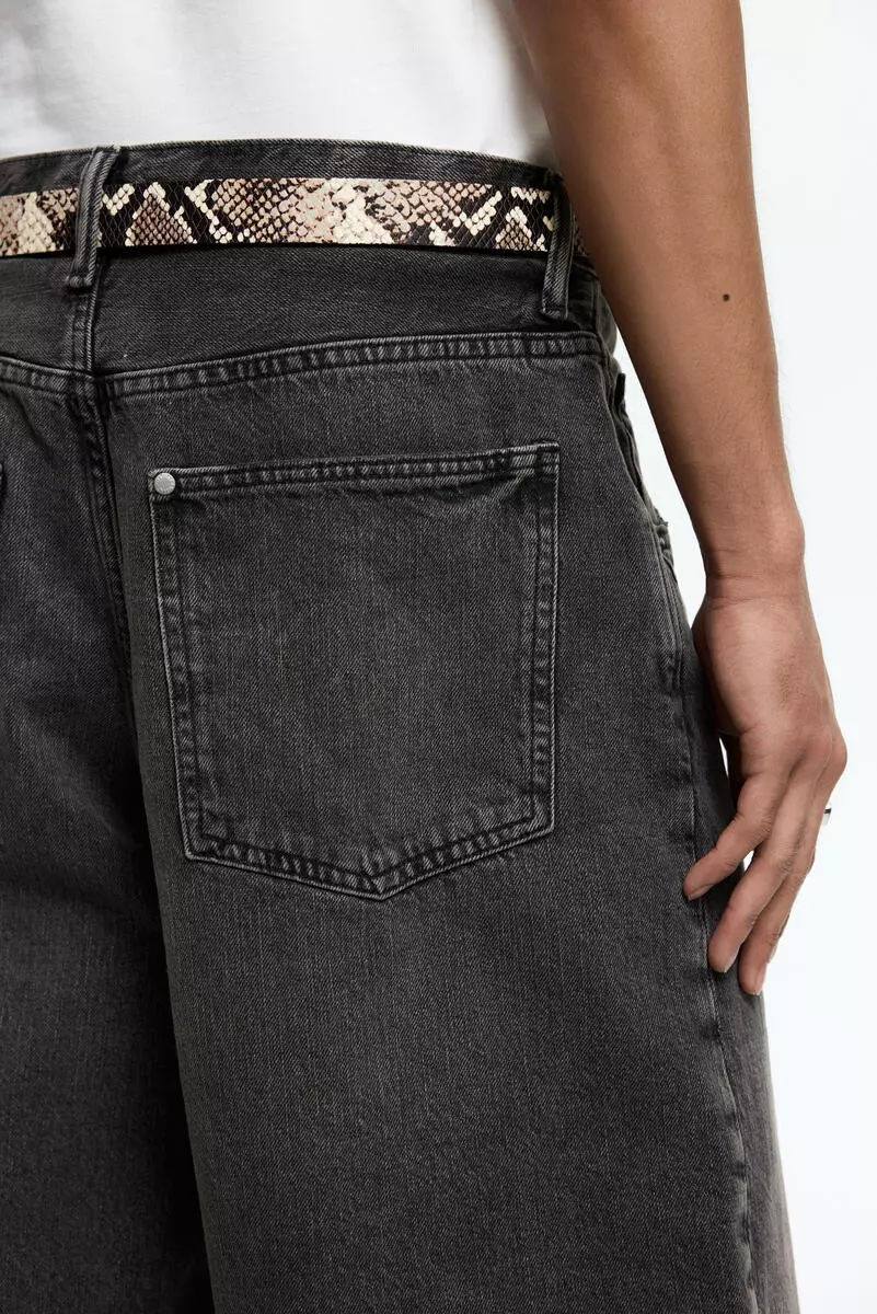 Baggy denim shorts