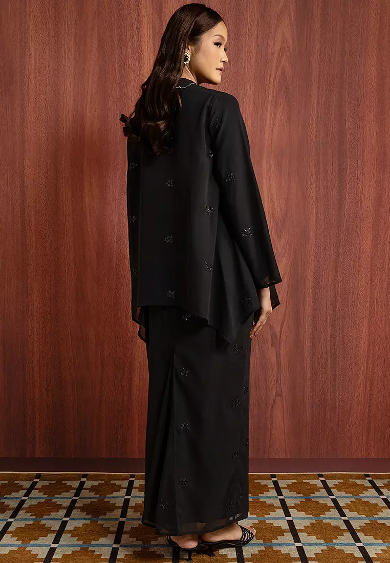 EMBUN KEBAYA 套裝