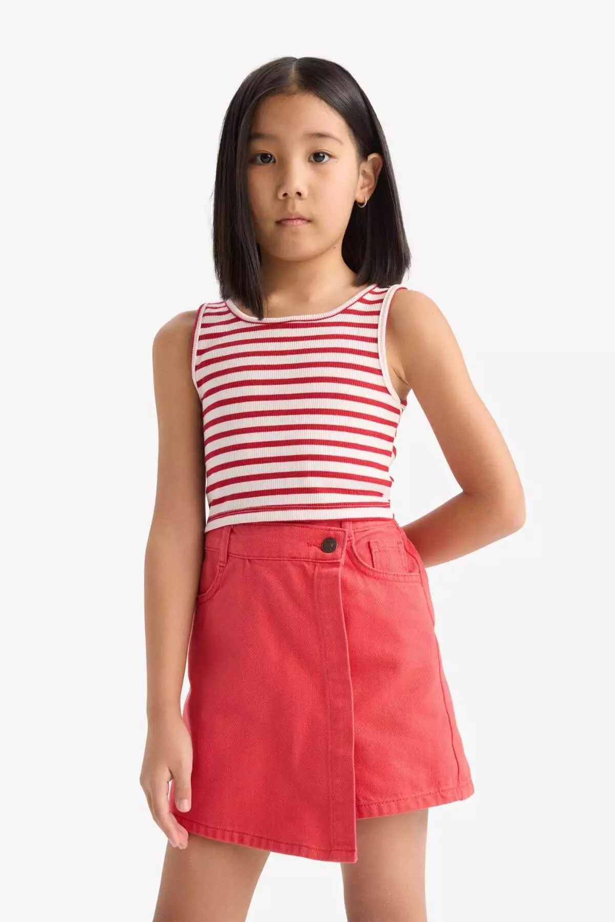 Girl's Crew Neck Striped Undershirt Z7814A625Hs