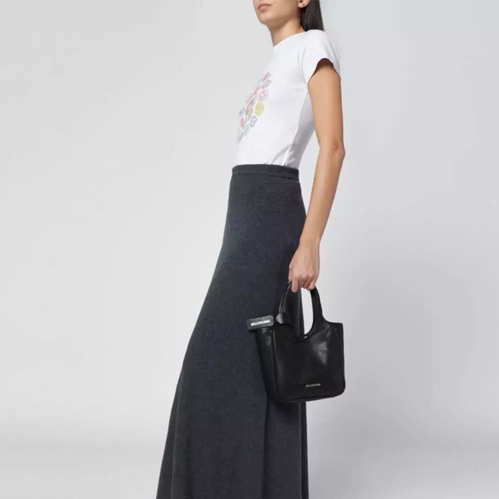 Bow Laundrette Handbag Leather Black