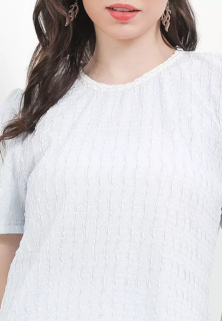 Xtal Lace Detail Texture Blouse