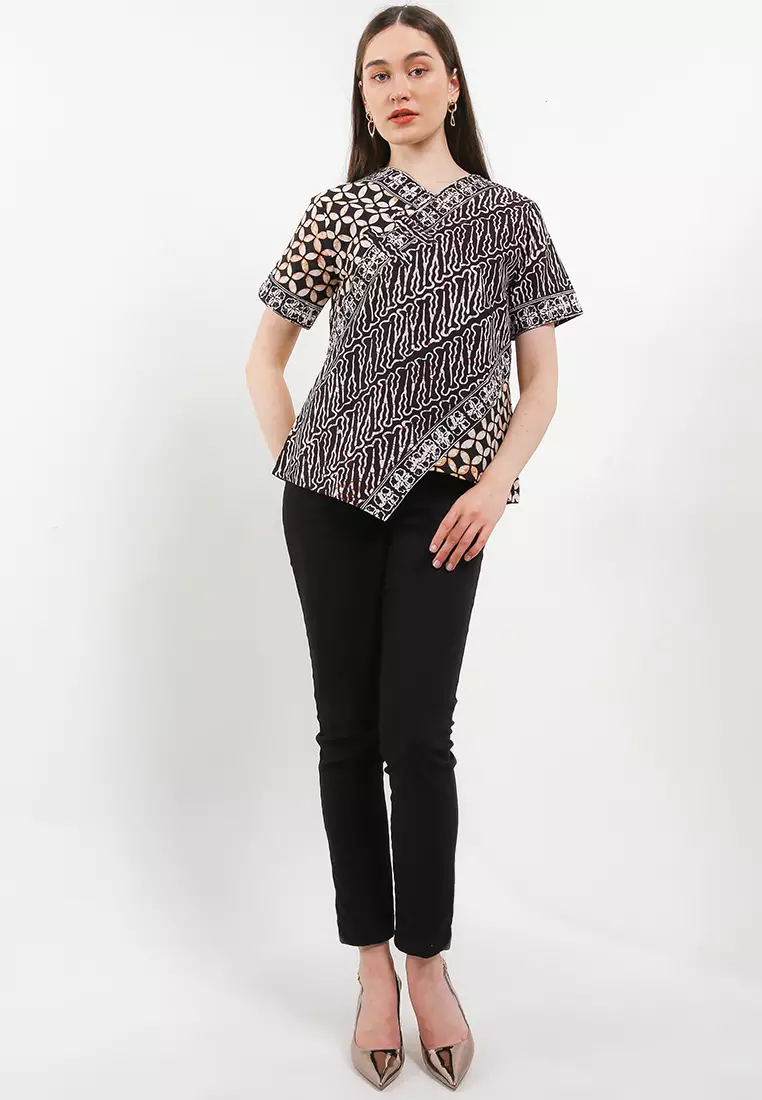 Mobella Sogan Bunga Blouse Batik
