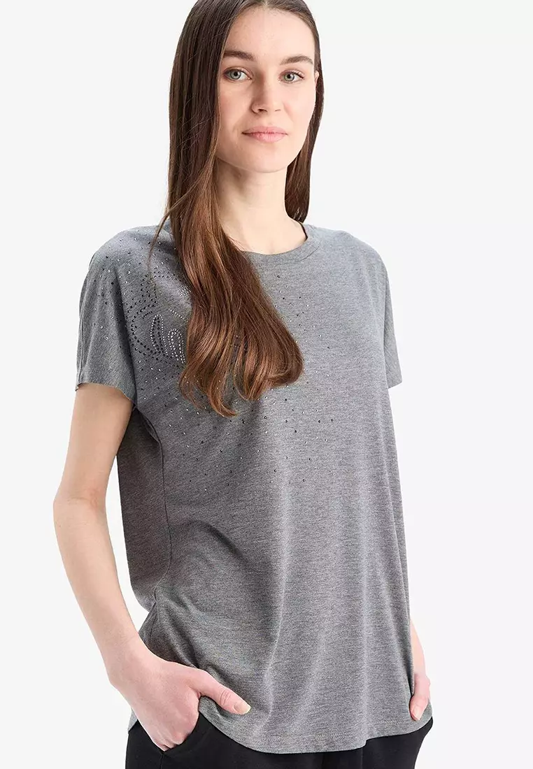Basic T-Shirt