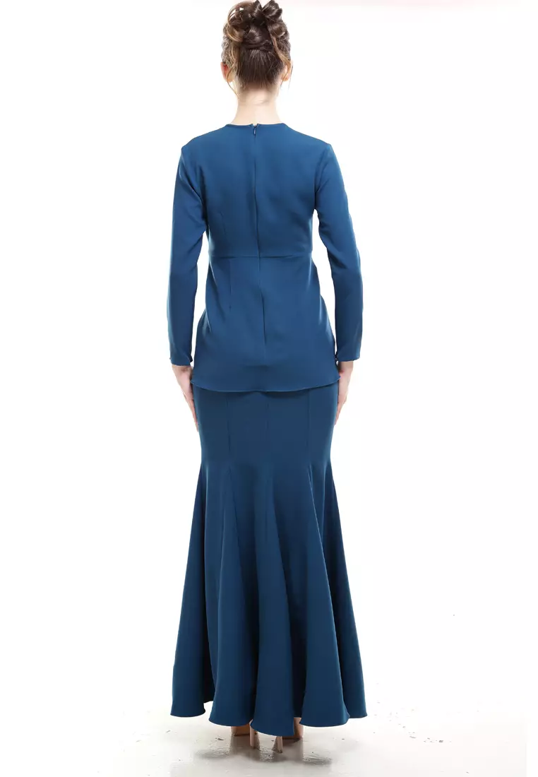 Buy Rina Nichie Couture Piyona Kurung in Teal Blue Online | ZALORA Malaysia