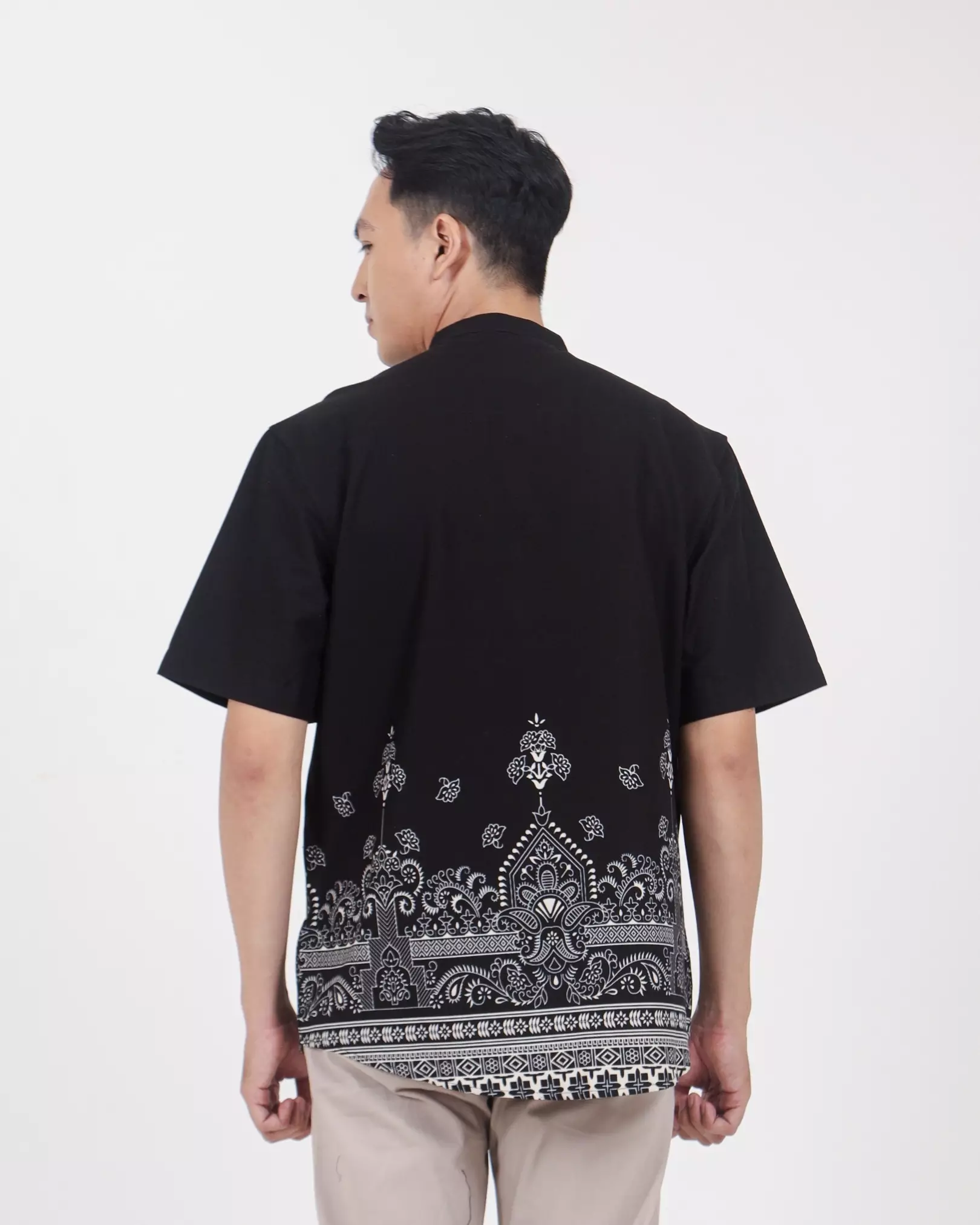 AMK Kemeja Koko Pria Lengan Pendek KK Mahdi S/S Black