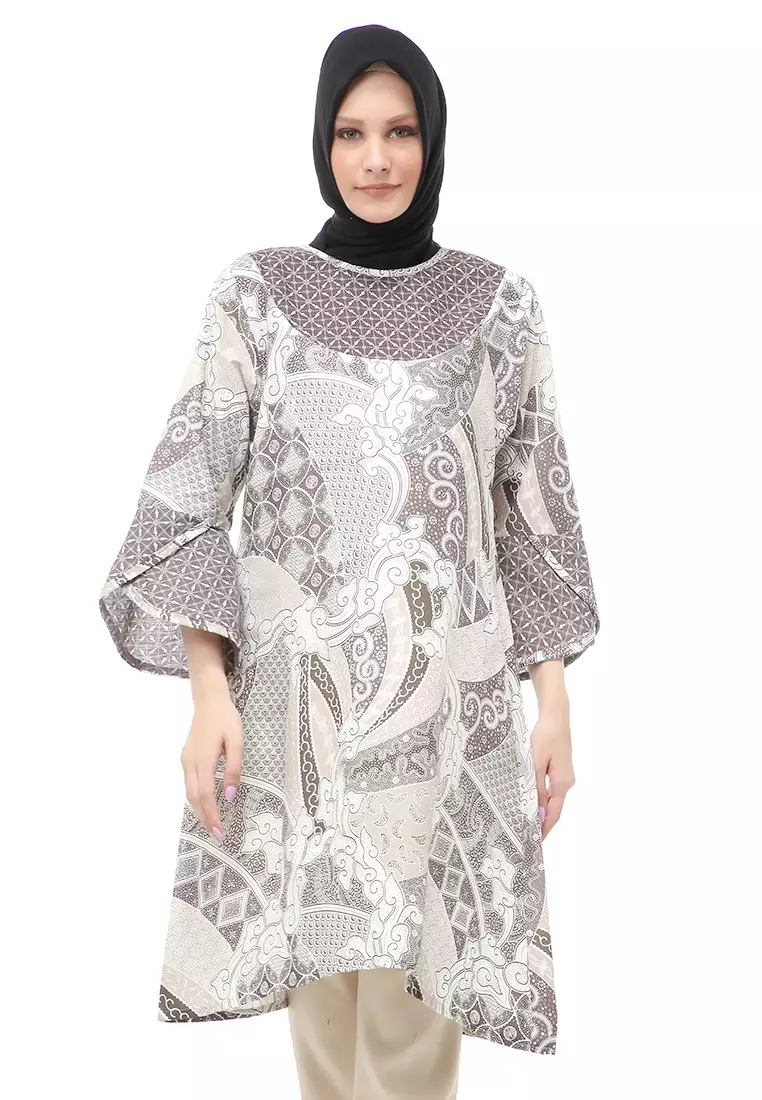 Tunik Batik Motif Sekar Jagat Atasan Wanita Muslimah - Grey
