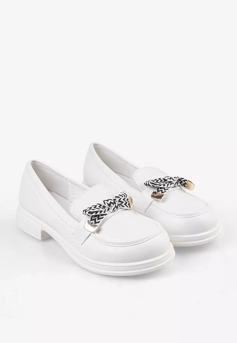 Fransisca Renaldy Sepatu Loafers Anak Perempuan T.Namie 01