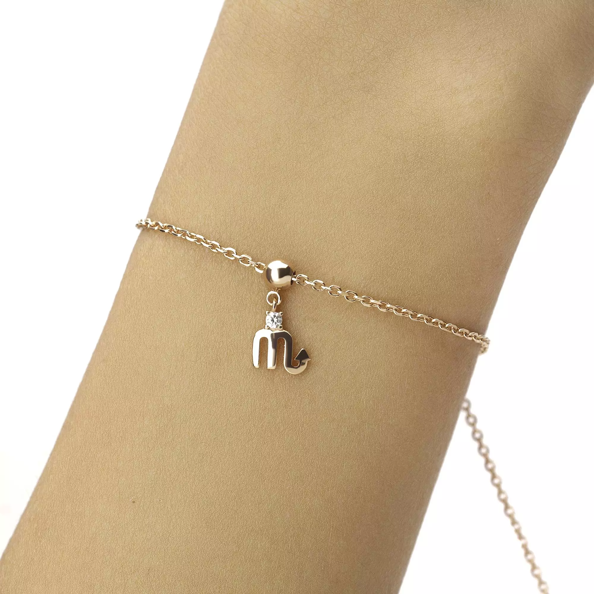 Liontin Emas 7k - Scorpio Gold Charm - Luxxe 01 Collection - Juene Jewelry