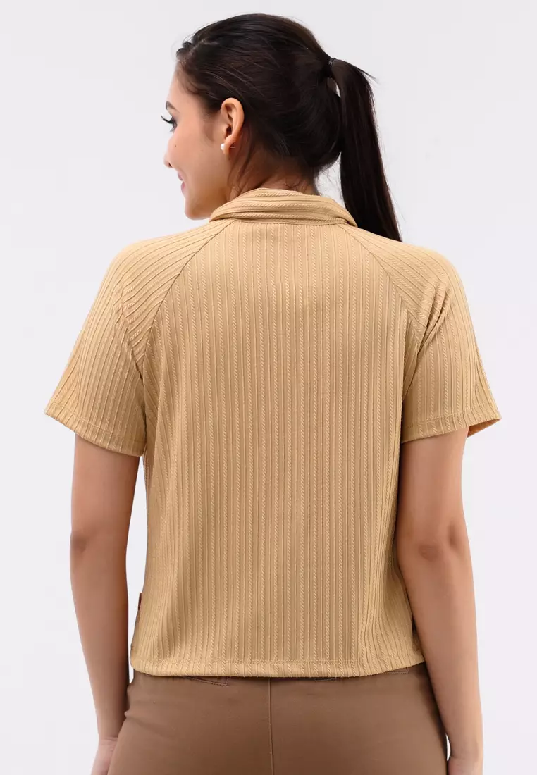 Raglan Short Sleeve Top With Collar