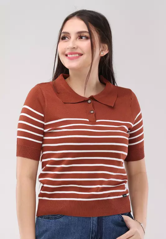 Knitted Short Sleeves Blouse