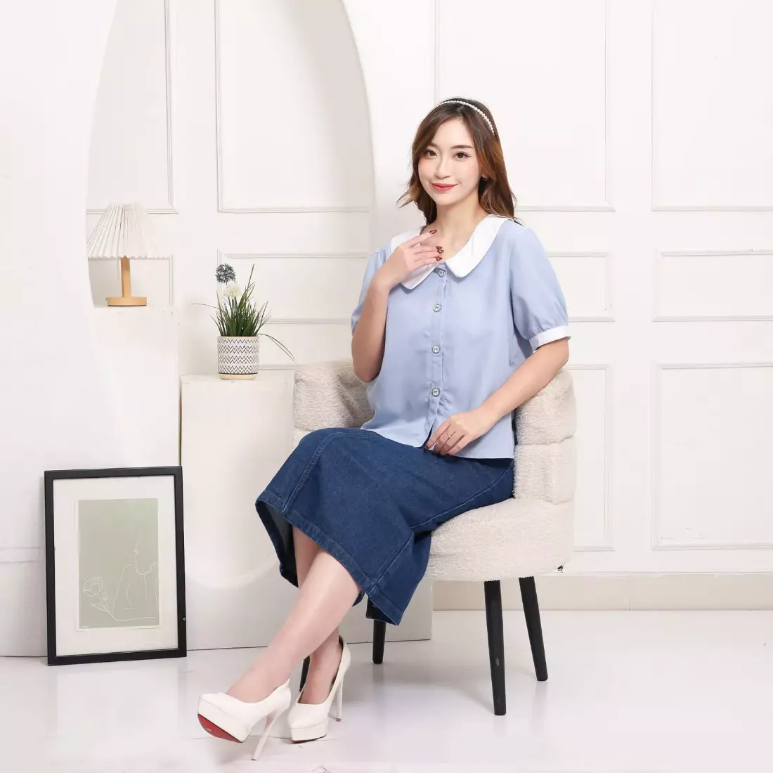 Luvici Short Shirt with Ribbon Button in Light Blue