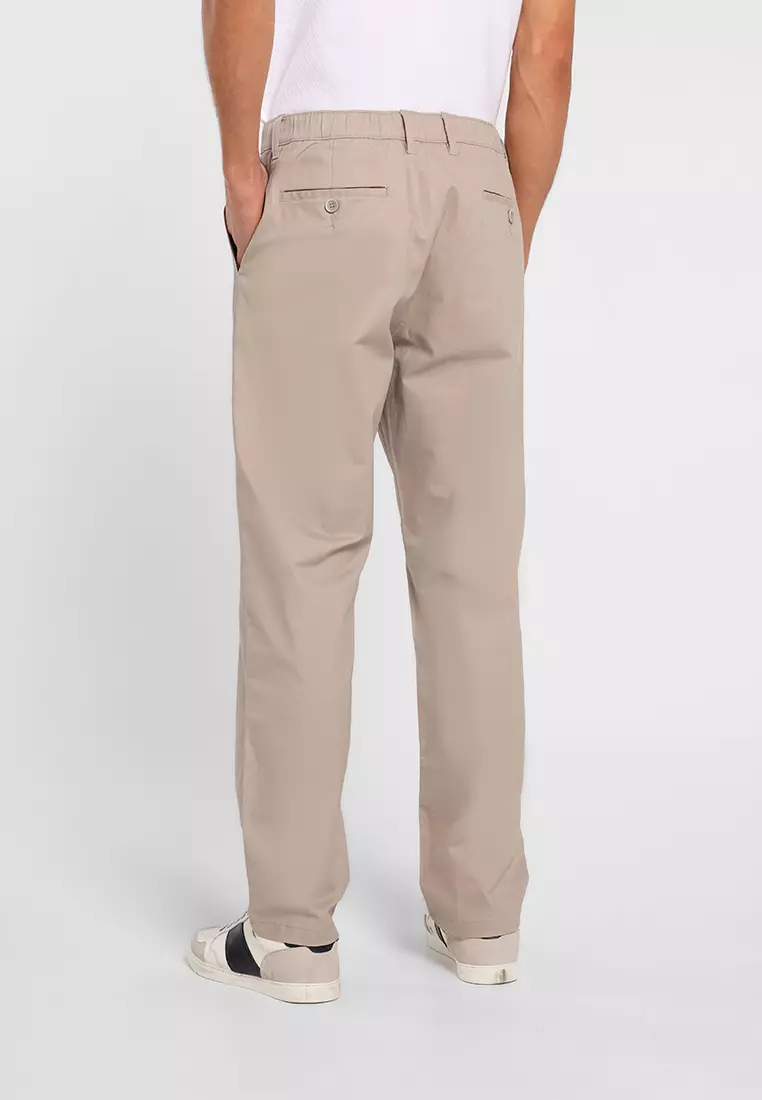 MANZONE - Celana Panjang Pria Relaxed Fit Deva 04 - Grey Warna Grey
