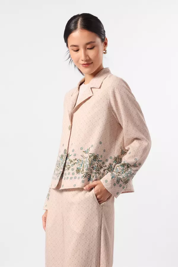 MINIMAL - Ayudewi - Crop Blazer Motif Bunga - Beige Warna Beige