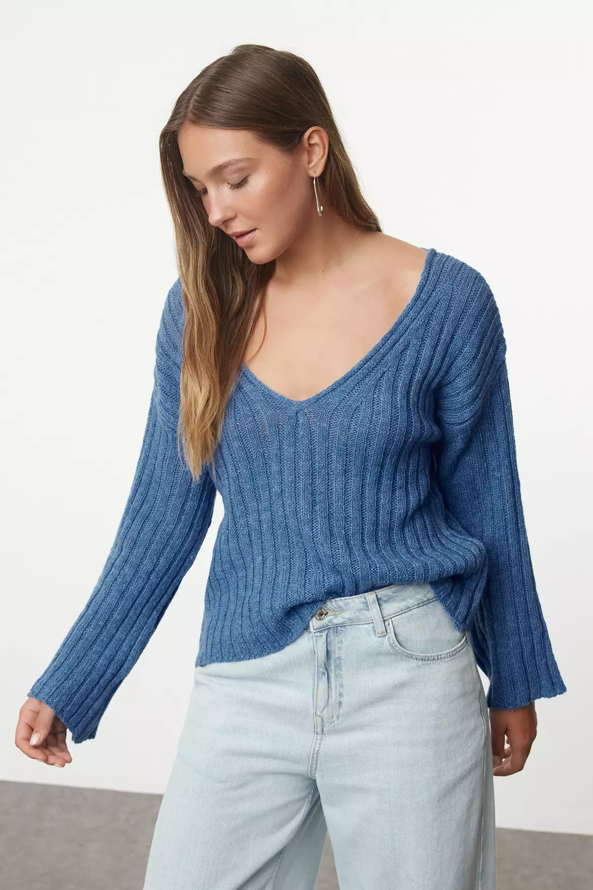 Dark Blue Mercerized Wool Wide Pattern Crop Basic Knitwear Sweater TWOAW23KZ01844