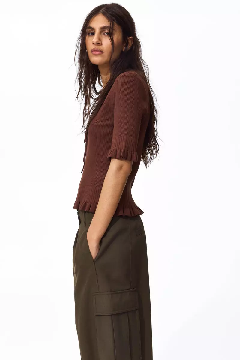 Frill-trimmed rib-knit top