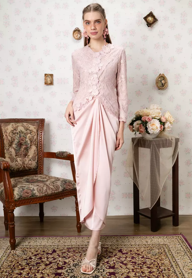 AMNA APPLIQUE LACE KURUNG