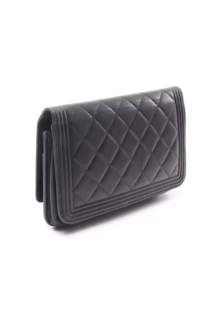 Buy Chanel Pre loved Chanel boy chanel chain wallet lambskin black