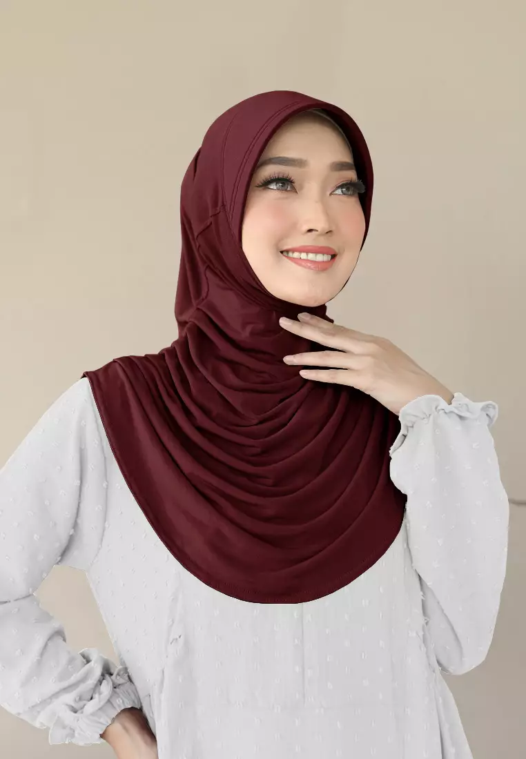 Zelena - Mahika Bergo | Hijab Instan Daily | Bergo Pad Kerut - Cherry Red