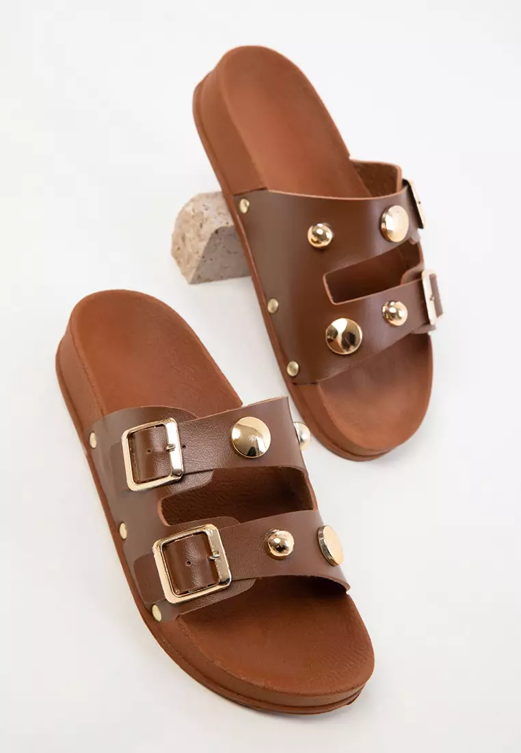 20490 Women's Tan Slippers