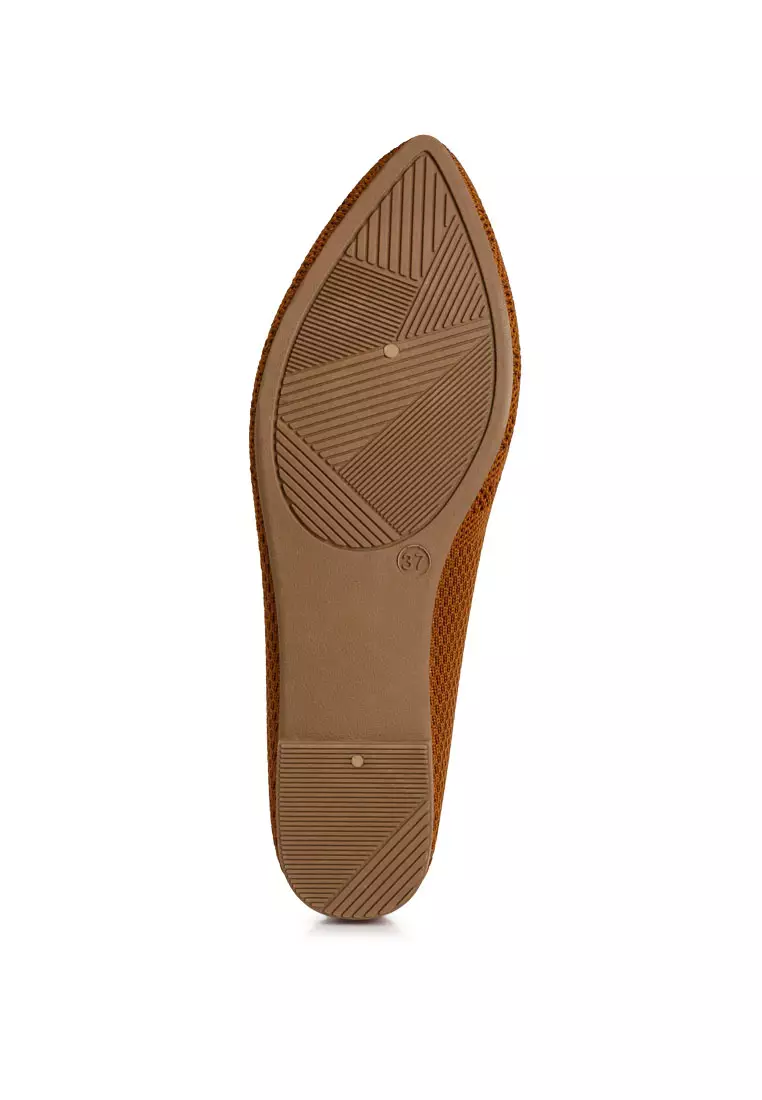 Knit Textile Solid Flats in Tan