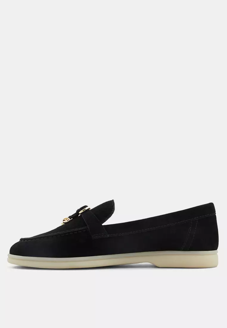 Creras-In Shoes