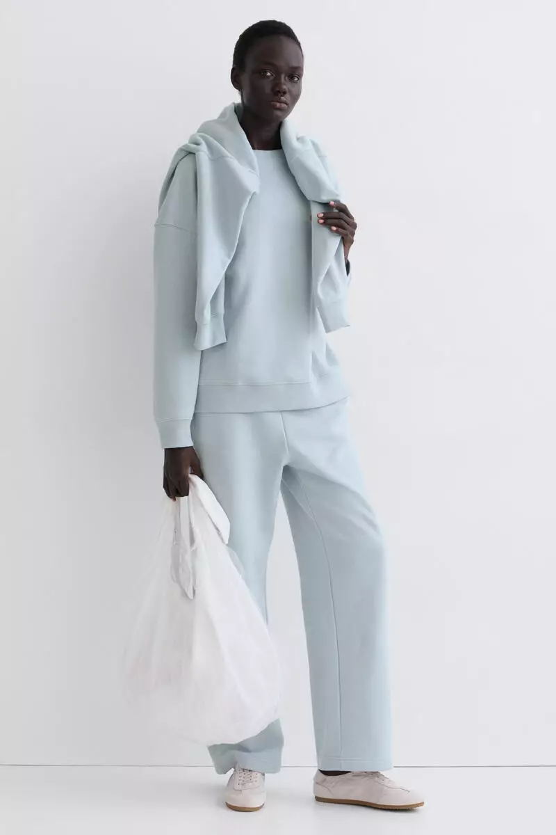 Oversized sweatshirt