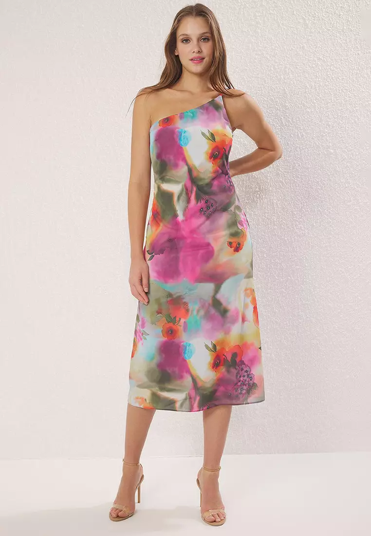 Multicolored Abstract Plain Cut Cape Detail Maxi Lined Chiffon Woven Dress TWOSS25EL00014