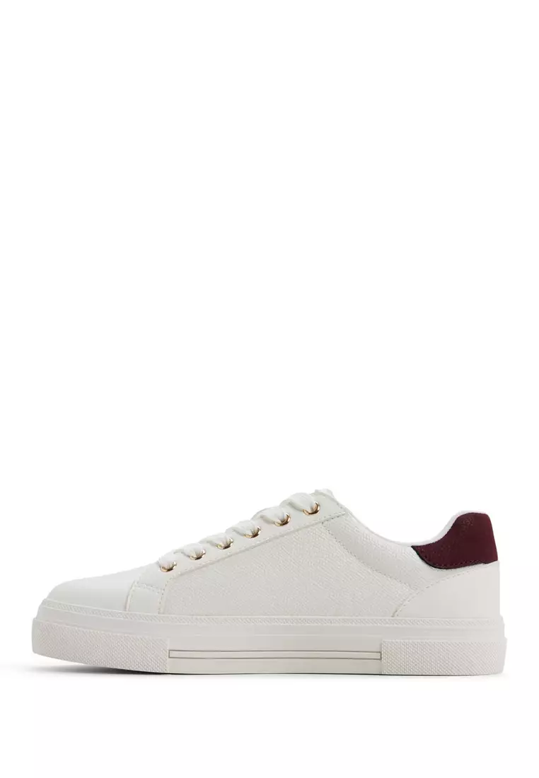Saddie Sneakers