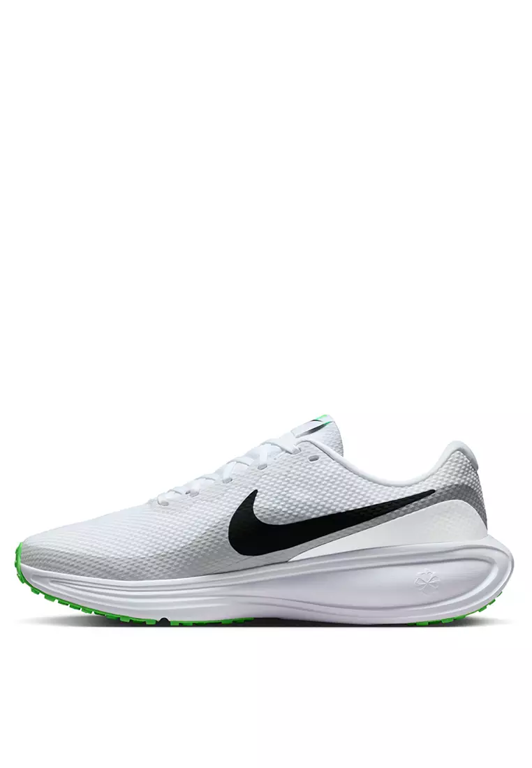 Nike Revolution 8