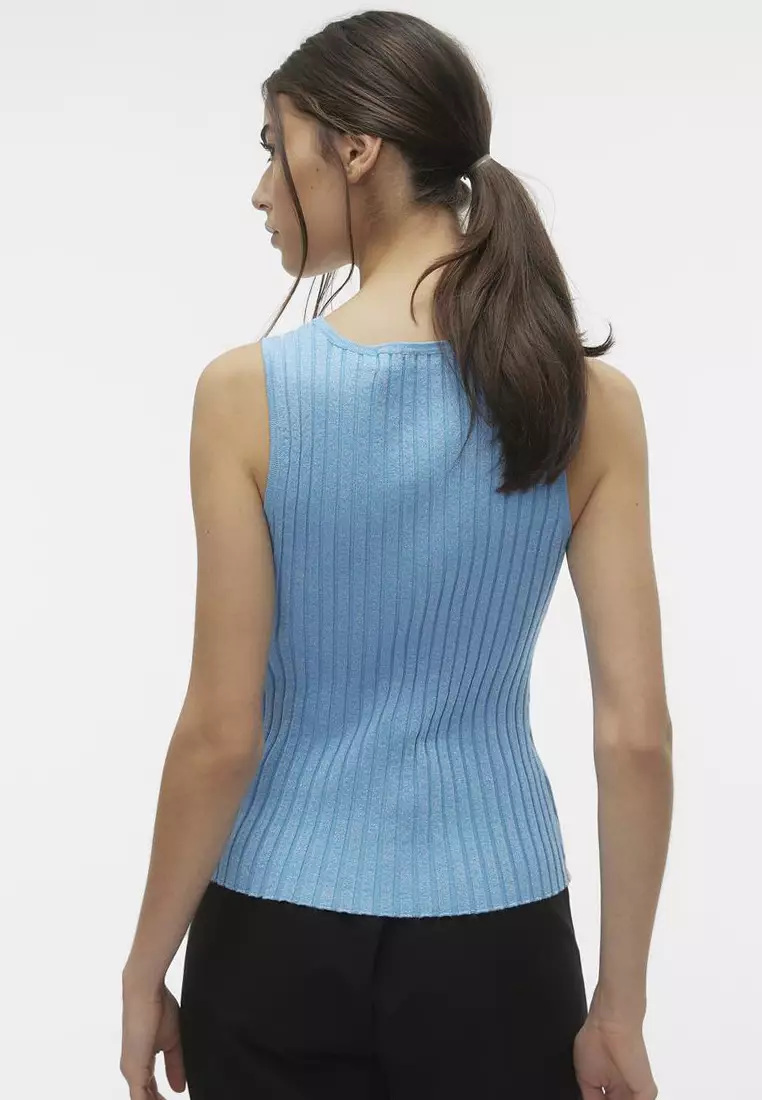 Sleeveless U-Neck Top