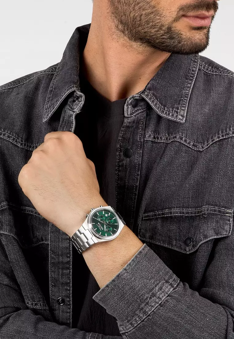 【2 Years Warranty】Sector C300 Green 42mm Men's Quartz Watch with Steel Strap R3273301002