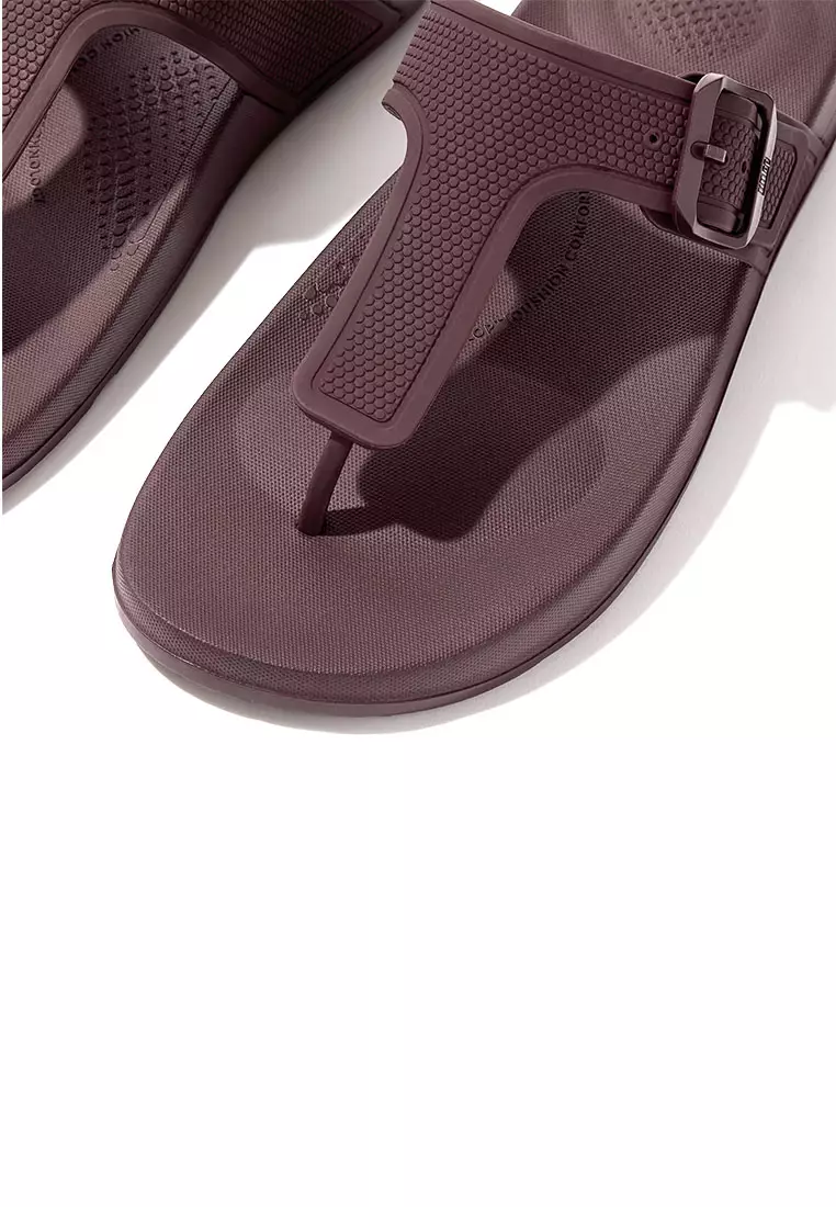 FitFlop iQUSHION Women s Adjustable Buckle Flip Flops Raisin Purple GB3 A78