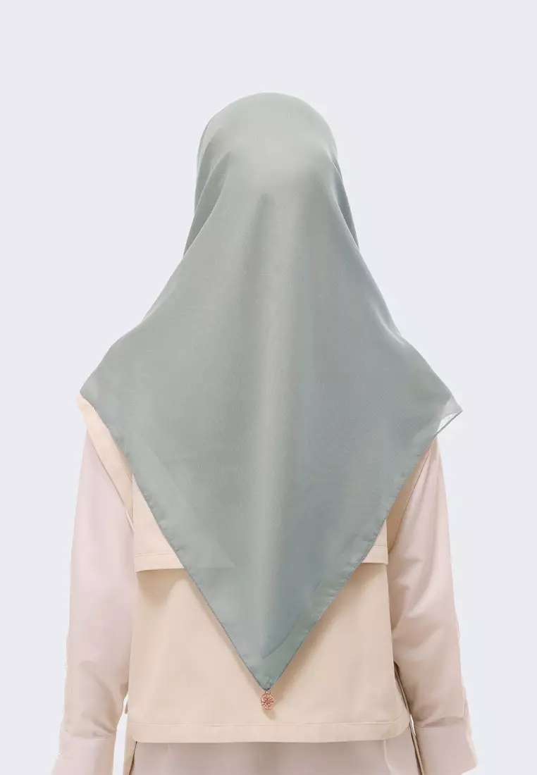 Ria Miranda Grey Rarina Scarf